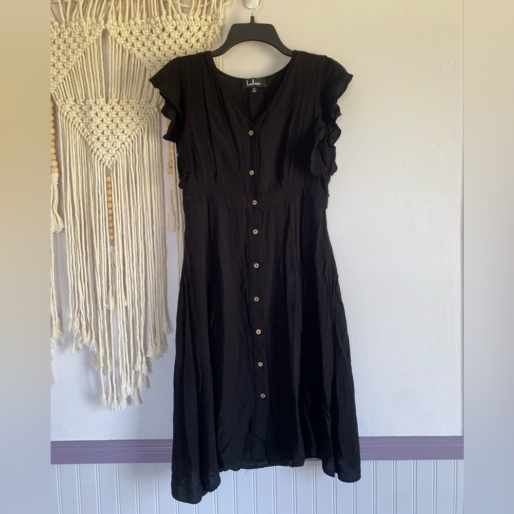 Lulu's Black Button-Front Midi Dress